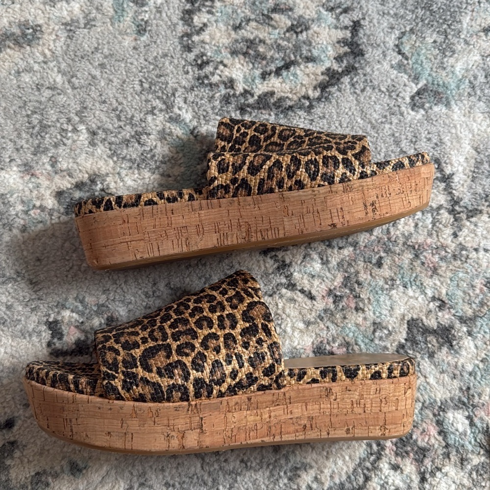Stuart Weitzman Sandals - Picture 11 of 11